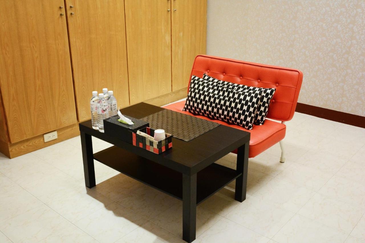 Ferienwohnung Ariyoshi Ya Tainan Exterior foto