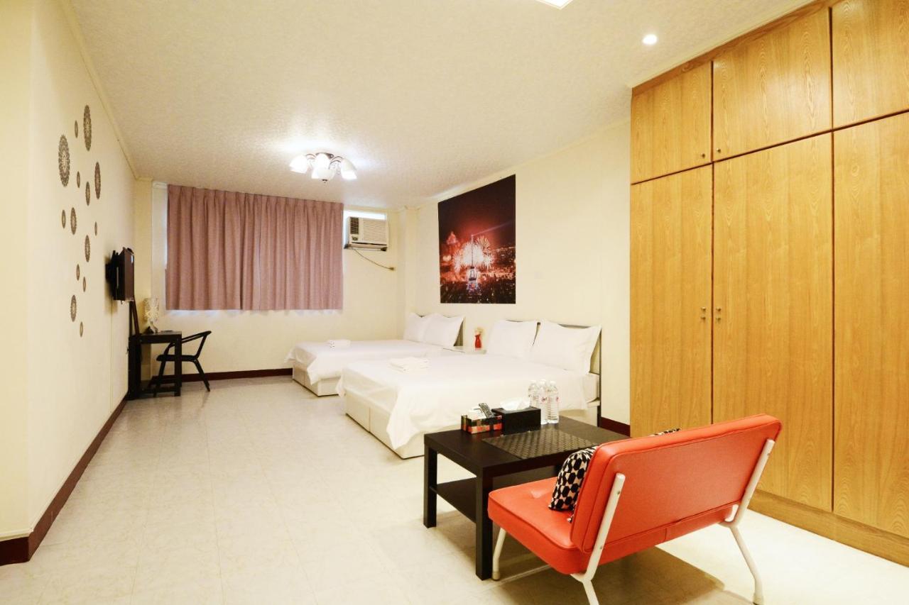 Ferienwohnung Ariyoshi Ya Tainan Exterior foto