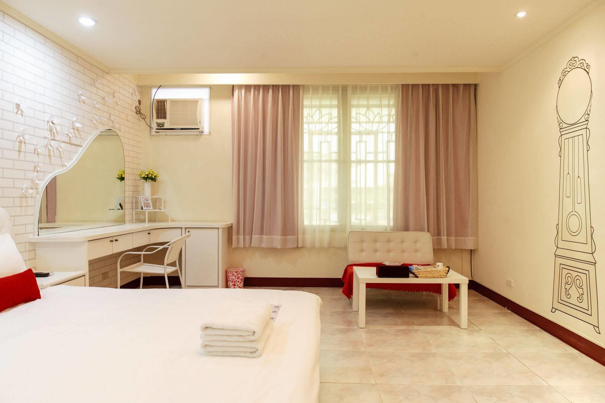 Ferienwohnung Ariyoshi Ya Tainan Exterior foto