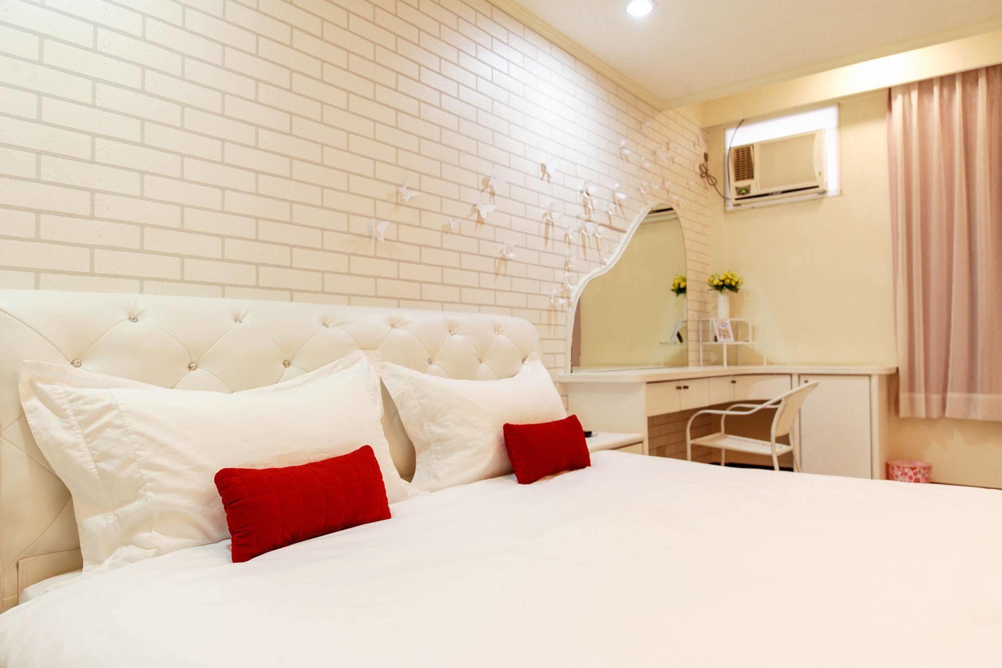 Ferienwohnung Ariyoshi Ya Tainan Exterior foto